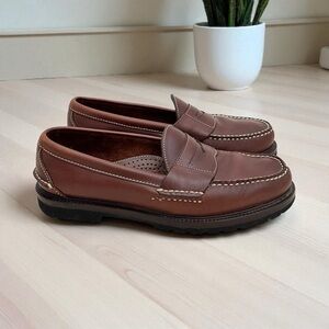 L.L Bear Men’s Classic Brown Leather Slip On Loafers Shoes Size 9.5 D